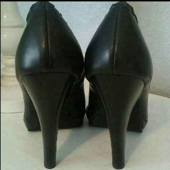 Chinese laundry heels BRAND NEW!! - Picture 3 of 3